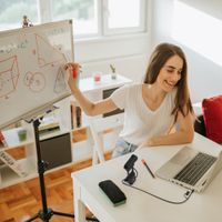 Вебкамера 1080 P, USB-A/C 3.0, вбудований мікрофон, кріплення 1/4" під штатив, Auto & Manual Focus