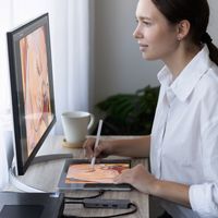 Адаптер-перемикач КМ / хаб 2-USB-A/1 USB-C